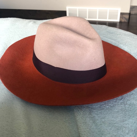 Anthropologie Accessories - Anthropologie felt hat